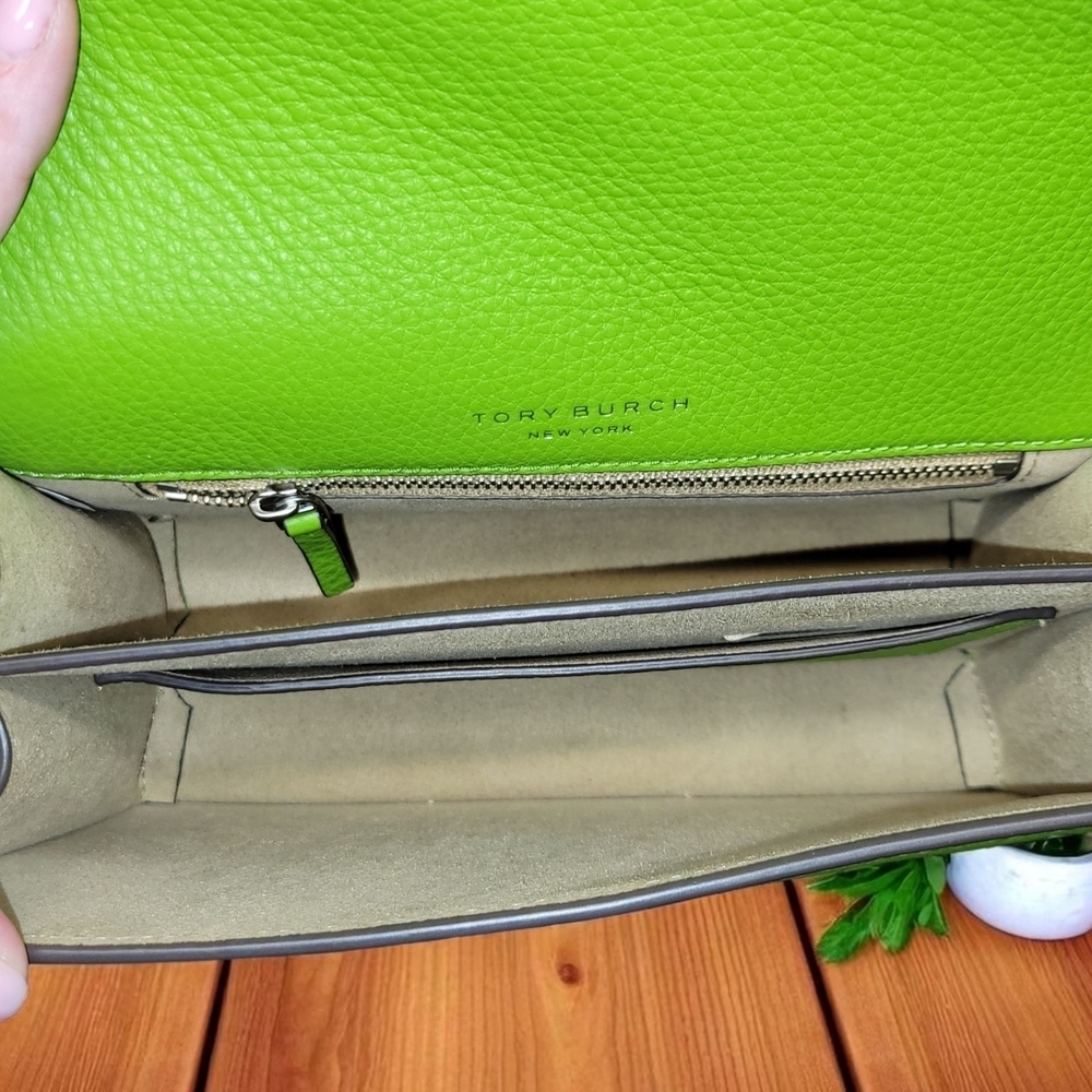 Tory Burch Small Miller Flap Shoulder Bag Wheat Grass Like New + NEW TB Dustbag - Picture 7 of 15